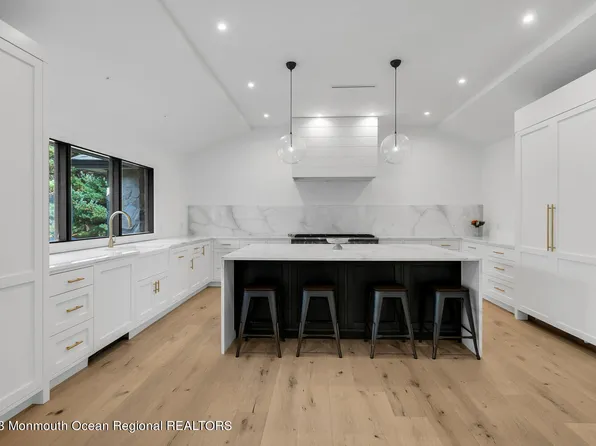 166 Rumson Road, Rumson, NJ 07760