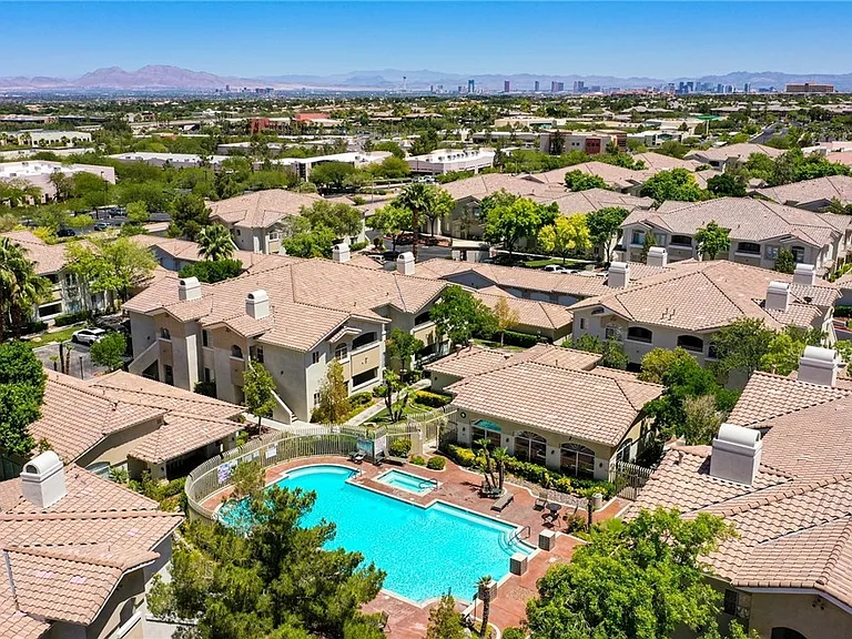 1521 Ruby Cliffs Ln #203 — Photo 22