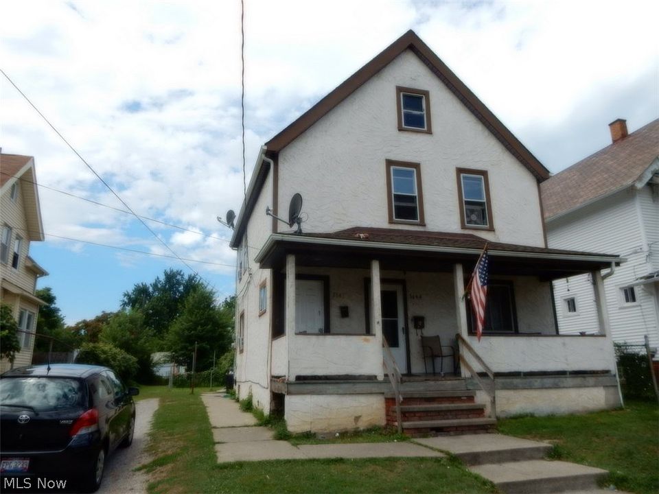 1st image of 3644-3646 W 32nd St