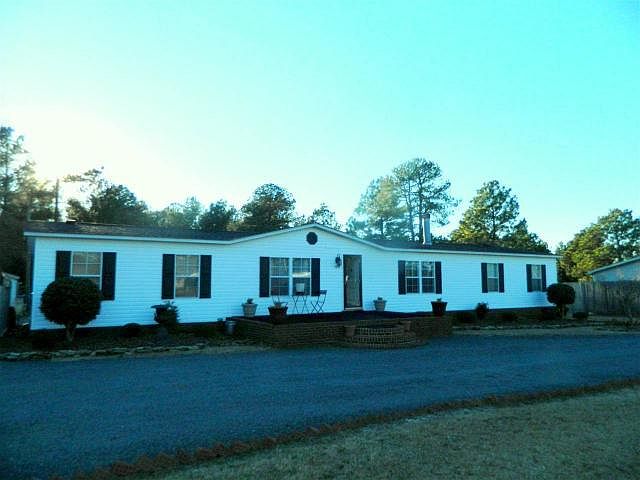 1st image of 106 Holly Pl