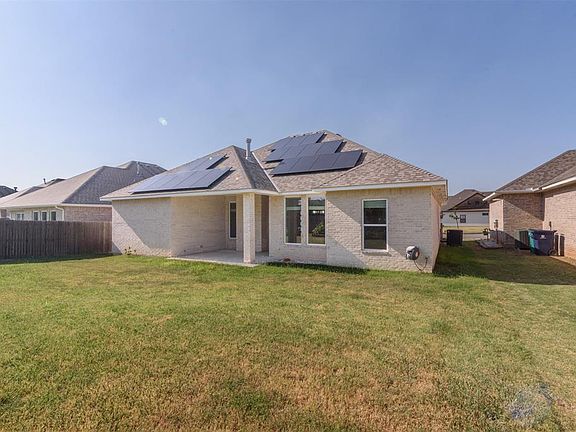 4th image of 5904 NW 158th St