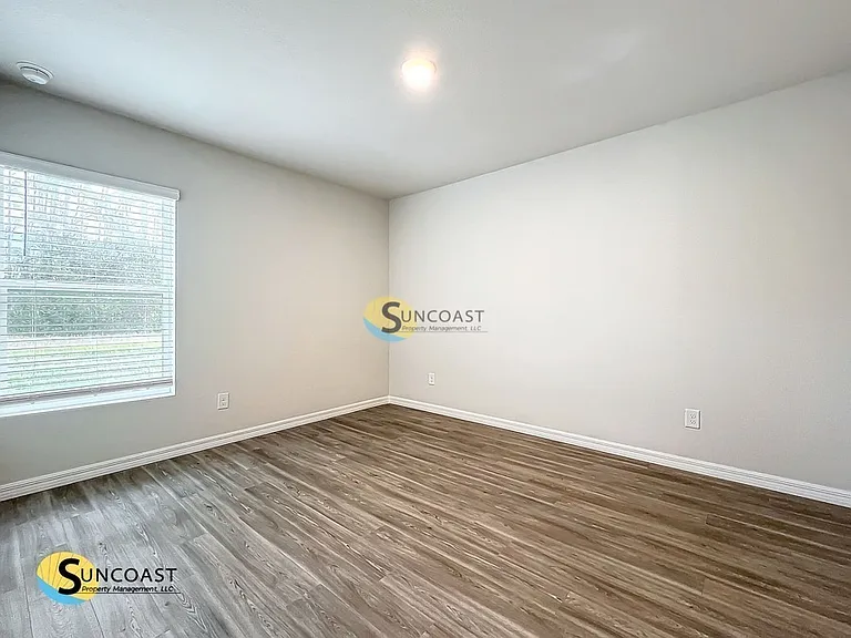 4415 NE 22nd Ct — Photo 14