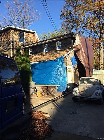 1st image of 418 Saint Lawrence Ave