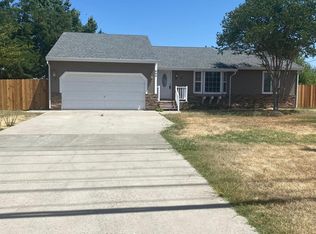 623 Marnice Rd #W, Rio Linda, CA 95673