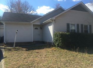 14 Arta Ln, Greensboro, NC 27406