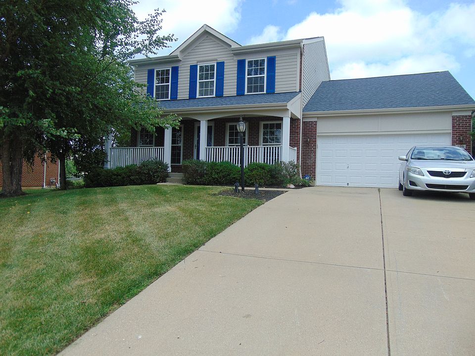 1st image of 335 Wexford Dr