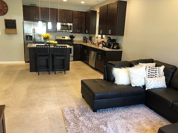 5th image of 1837 W 21st St #1