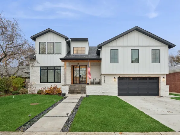 9124 Kilbourn Ave, Skokie, IL 60076