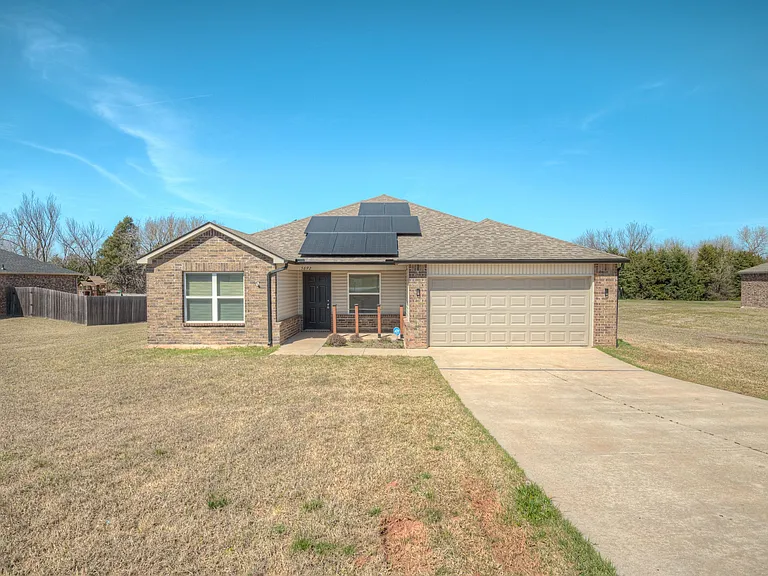5692 Bent Creek Rd — Photo 2