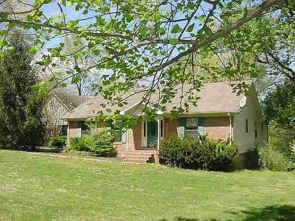 2nd image of 130 Kennedy Dr