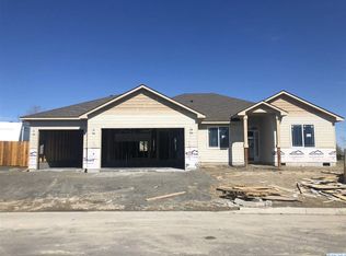4239 S Conway Pl, Kennewick, WA 99337