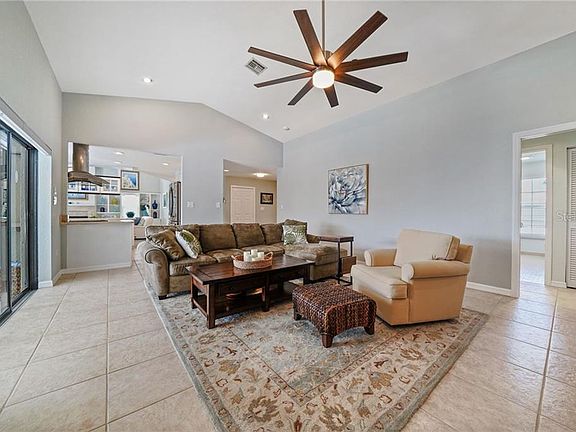 4th image of 3312 Brentwood Ct