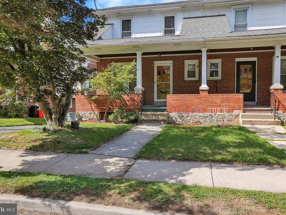 1st image of 2411 Fairview Ave
