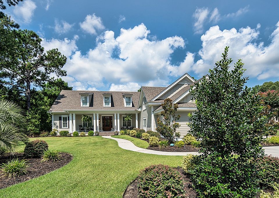 1st image of 72 Peninsula Dr