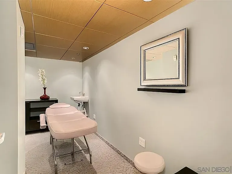 1551 4th Ave #208 — Photo 43