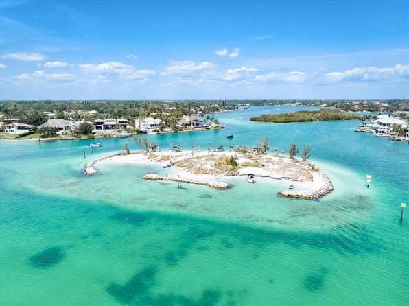 1358 Cielo Ct, North Venice, FL 34275