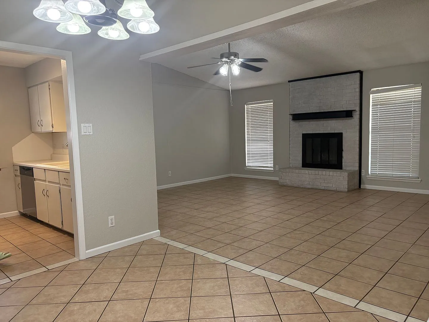 4301 Lubbock Ave. — Photo 2