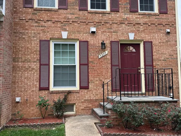 5250 Bradgen Ct, Springfield, VA 22151