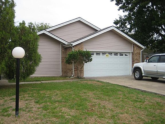 2nd image of 12818 Westpark Dr