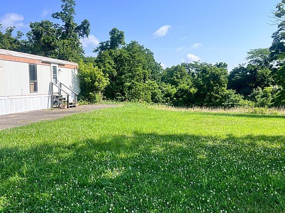 5th image of 2046 Old State Rd