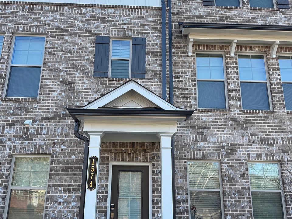 1st image of 1574 Halbrook Pl SW