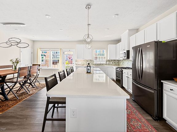 5th image of 1180 Bean Ln