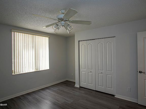 4th image of 3 Oceans West Blvd APT 4A2