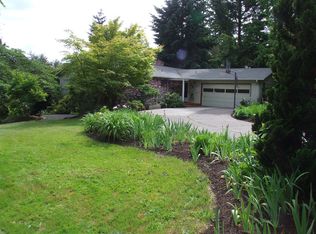 5706 SW Gillcrest Ct, Portland, OR 97221