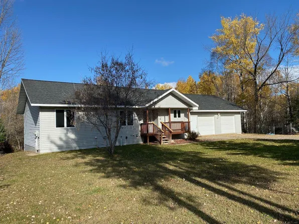 567 4th St NW, Kelliher, MN 56650