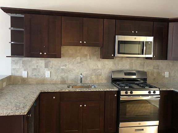 3rd image of 184 Franklin Ave #15b4e62d0