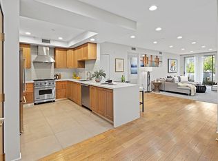 900 S Westgate Ave APT 206, Los Angeles, CA 90049