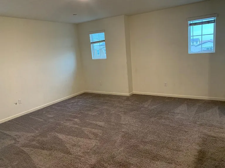 632 Heitz Ct — Photo 17