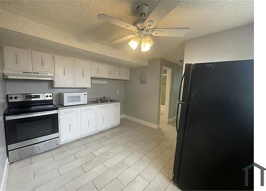 2nd image of 1676 Hanover St APT 104