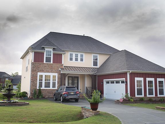 Beautiful Curb Appeal. Family Friendly Neighborhood. Best location, Best schools.