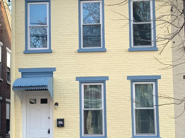 622 Chestnut St, Pottstown, PA 19464