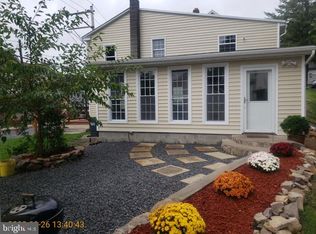 132 Pottsville St, Cressona, PA 17929