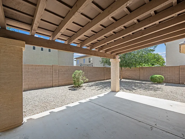 15929 W Custer Ln — Photo 16