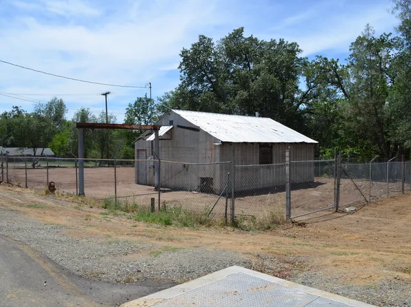 2690 Virginia Ave, Shasta Lake, CA 96019