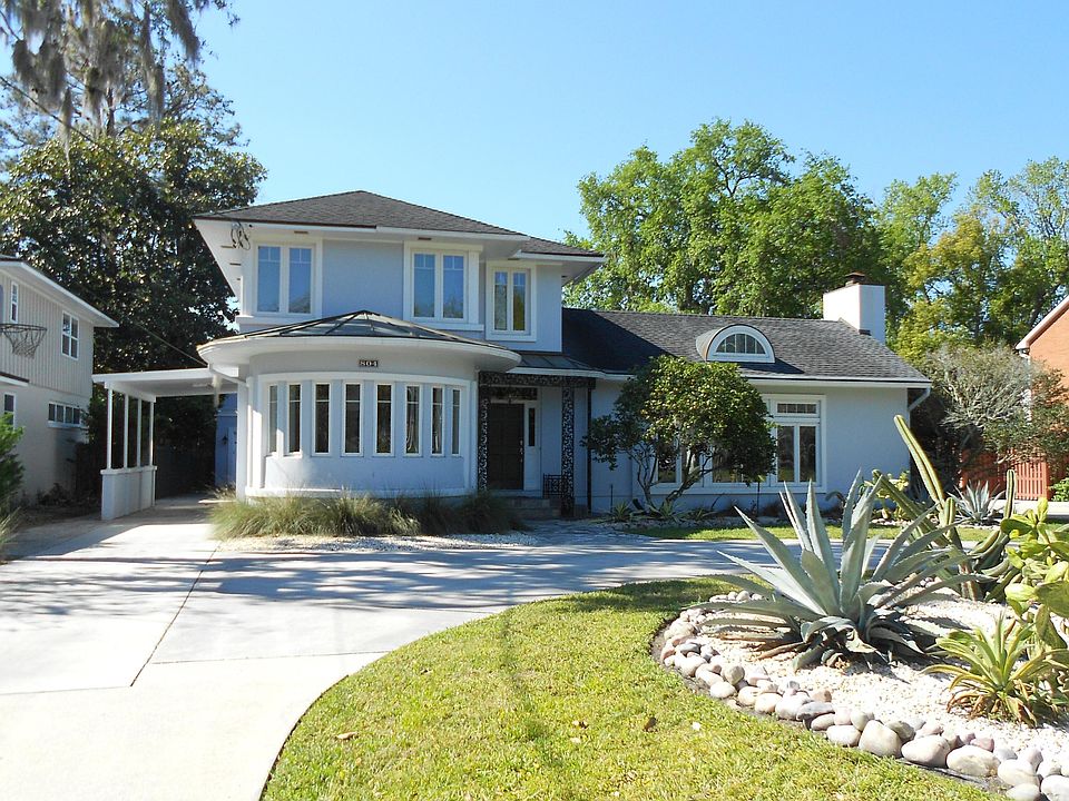 1st image of 804 ALHAMBRA Drive S