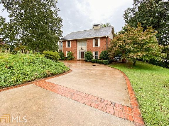 2nd image of 3502 River Road Cir