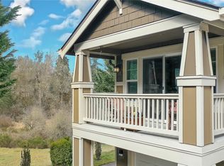 1827 McNeil Circle #3F, Dupont, WA