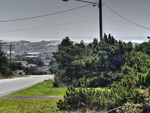 2nd image of 1914 NW Bayshore Dr