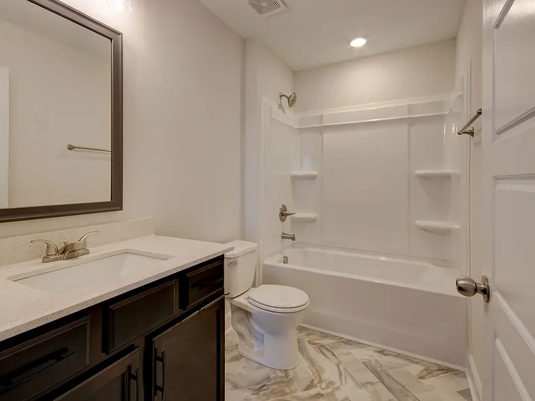 196 Donegal Dr — Photo 18