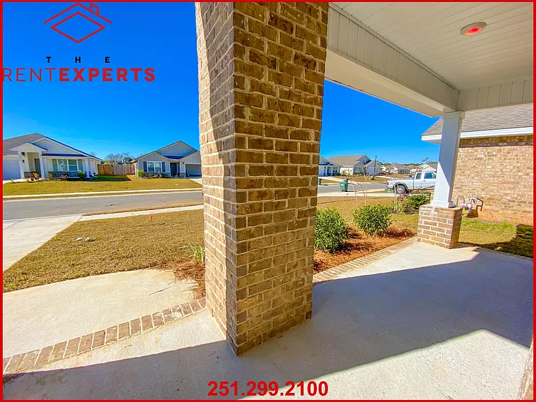 8024 Irwin Loop — Photo 4