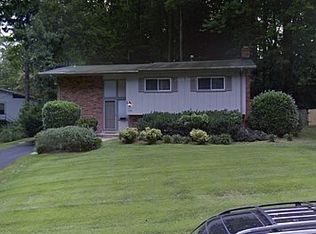 7806 Glenister Dr, Springfield, VA 22152