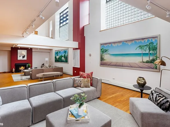 708 Greenwich St #1BC, New York, NY 10014