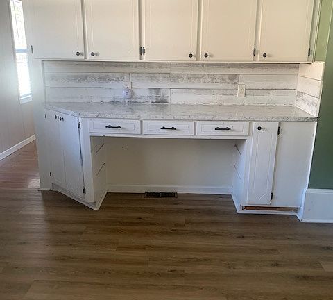 bar stool area
