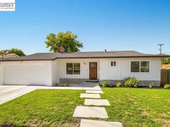 7527 Frederiksen Ln, Dublin, CA 94568