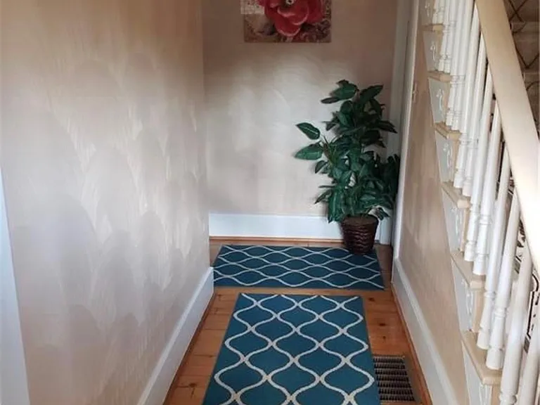 1184 Kossuth Ave #2 — Photo 8
