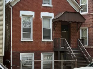 2037 W Shakespeare Ave #G, Chicago, IL 60647